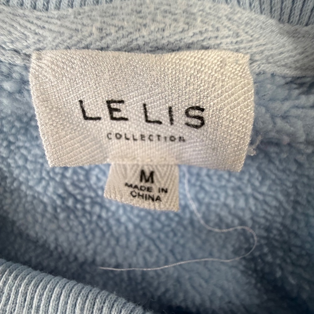Le Lis Collection Light Blue Oversized Crewneck Sweatshirt Women Size M Preppy - Picture 2 of 14